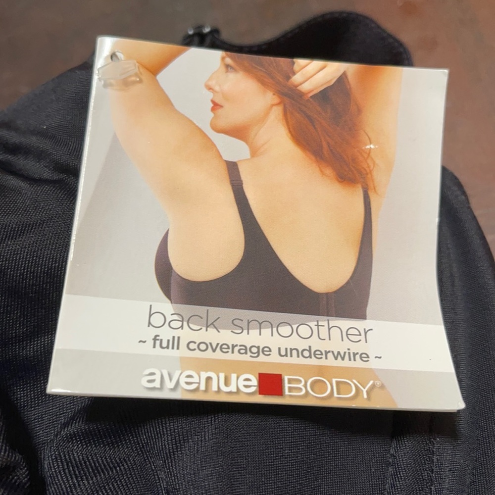Avenue back smoother underwire bra size 46 C, color black.